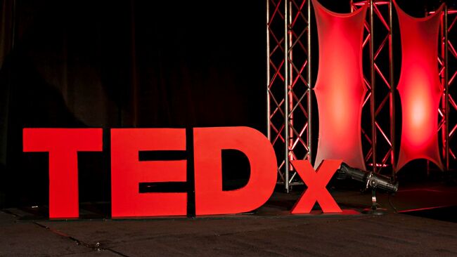 Конференція TEDx з Ніною Твардовською